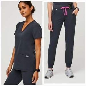 NWT !! Night Sky Figs Set XXS